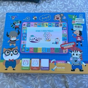 Kids Water Doodle Mat w/ Magic Pens